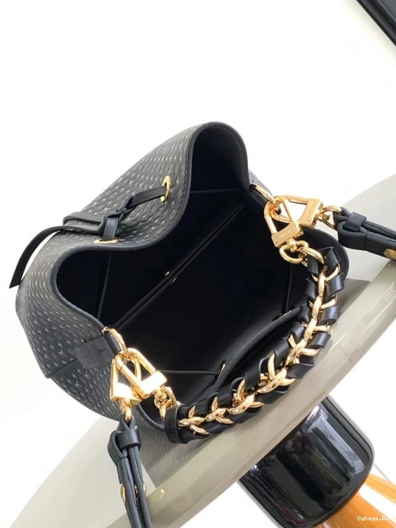 NÉONOÉ LOUIS VUITTON BB 0328